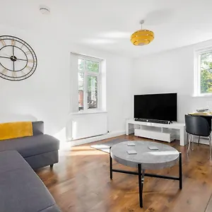 meersbrook-luxury-2-floor-apartment.yorkshirehotels.net/