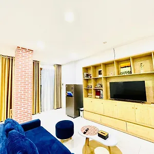 tina-house-apartment.hotelsofhoian.com/
